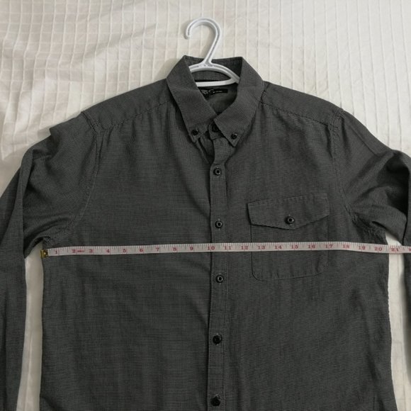 Kenneth Cole grey dress shirt. Size small. - Picture 3 of 9